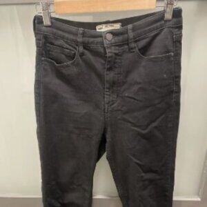 Free People Black Denim Skinny Jeans Button & Zip Closure Pocket Design Women